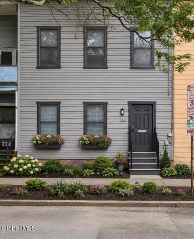 236 Elm Street Albany NY 12202