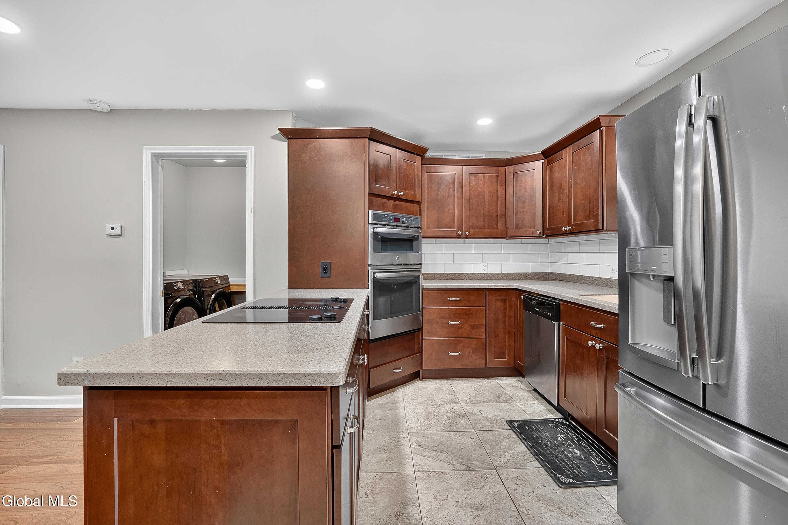 236 Elm Street Albany NY 12202