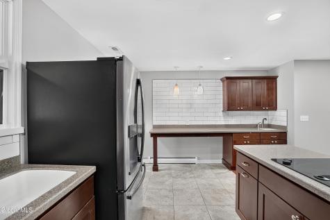 236 Elm Street Albany NY 12202