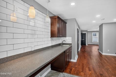 236 Elm Street Albany NY 12202