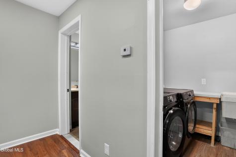 236 Elm Street Albany NY 12202