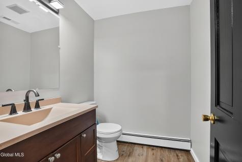 236 Elm Street Albany NY 12202