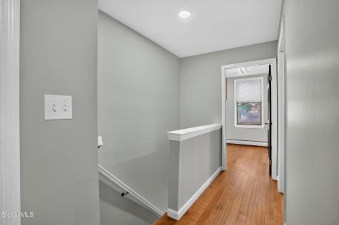 236 Elm Street Albany NY 12202