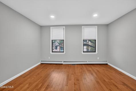 236 Elm Street Albany NY 12202