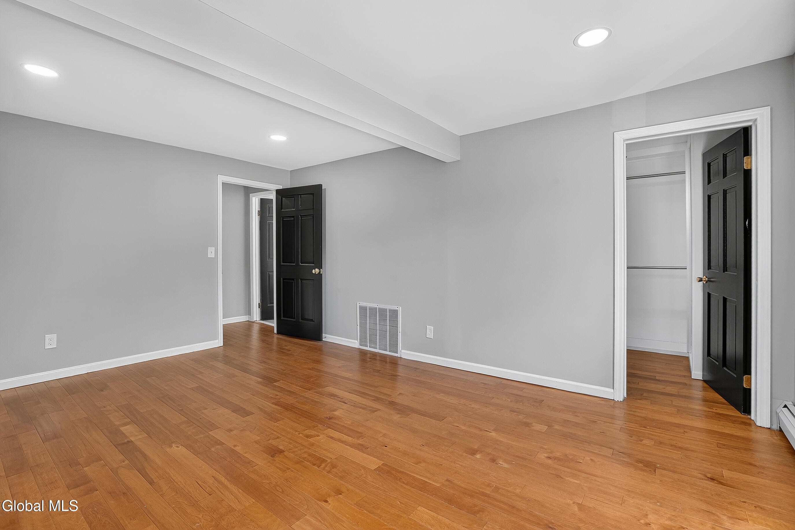 236 Elm Street Albany NY 12202