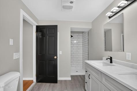 236 Elm Street Albany NY 12202