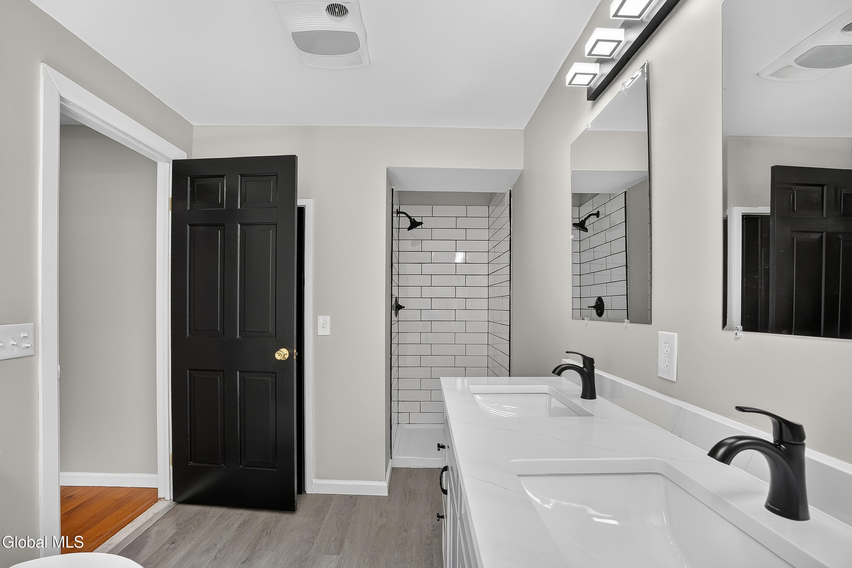 236 Elm Street Albany NY 12202