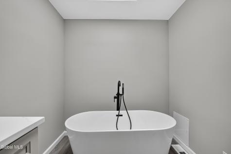 236 Elm Street Albany NY 12202
