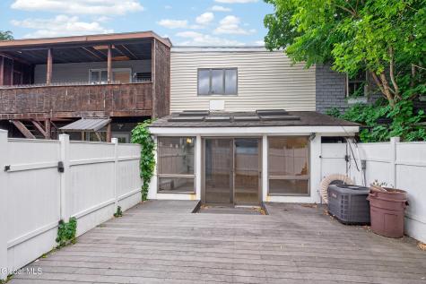 236 Elm Street Albany NY 12202