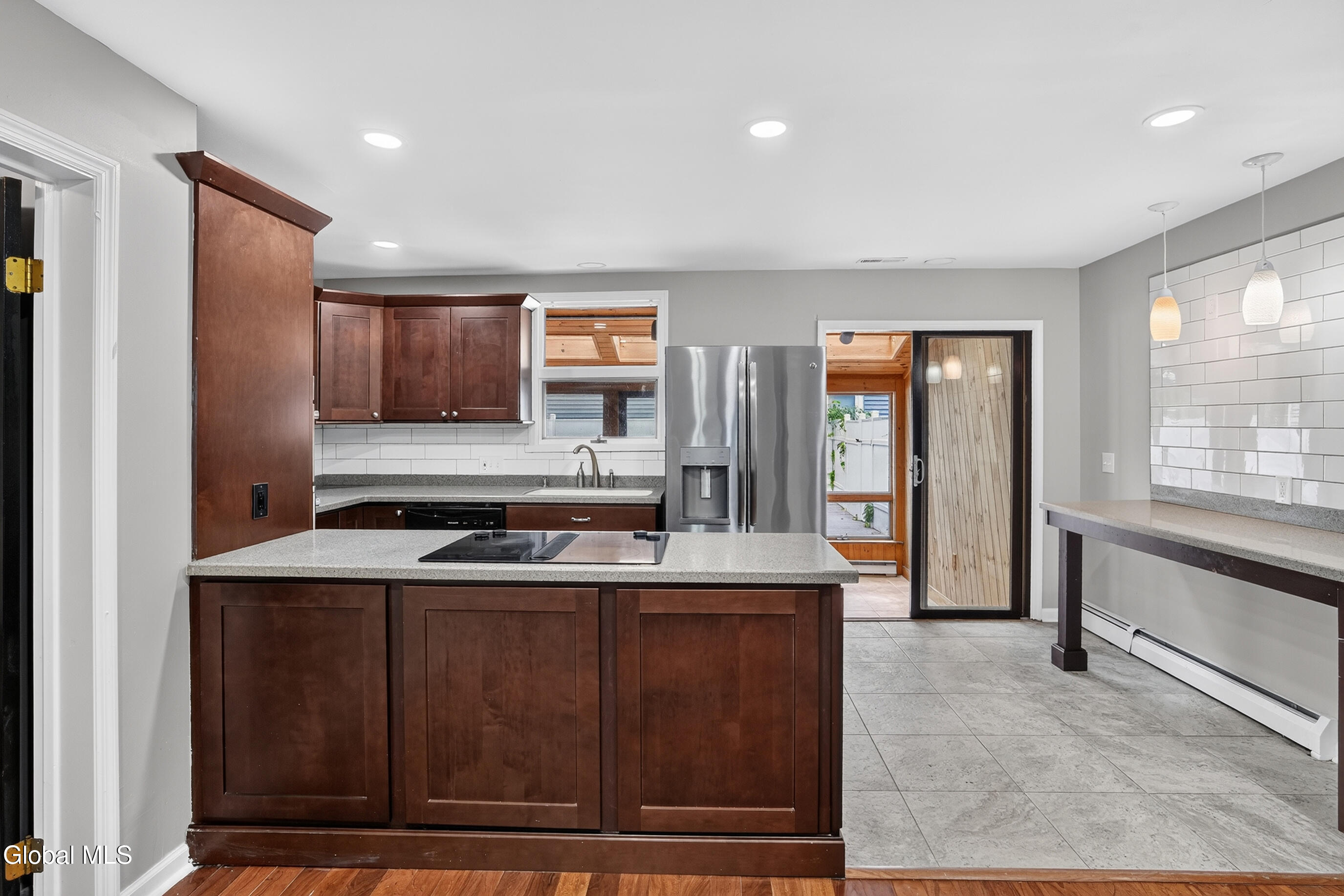 236 Elm Street Albany NY 12202
