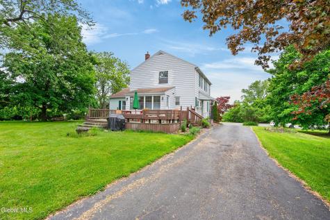 5793 Depot Road Voorheesville NY 12186
