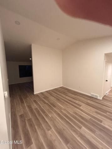 2 Loudonwood E Albany NY 12211