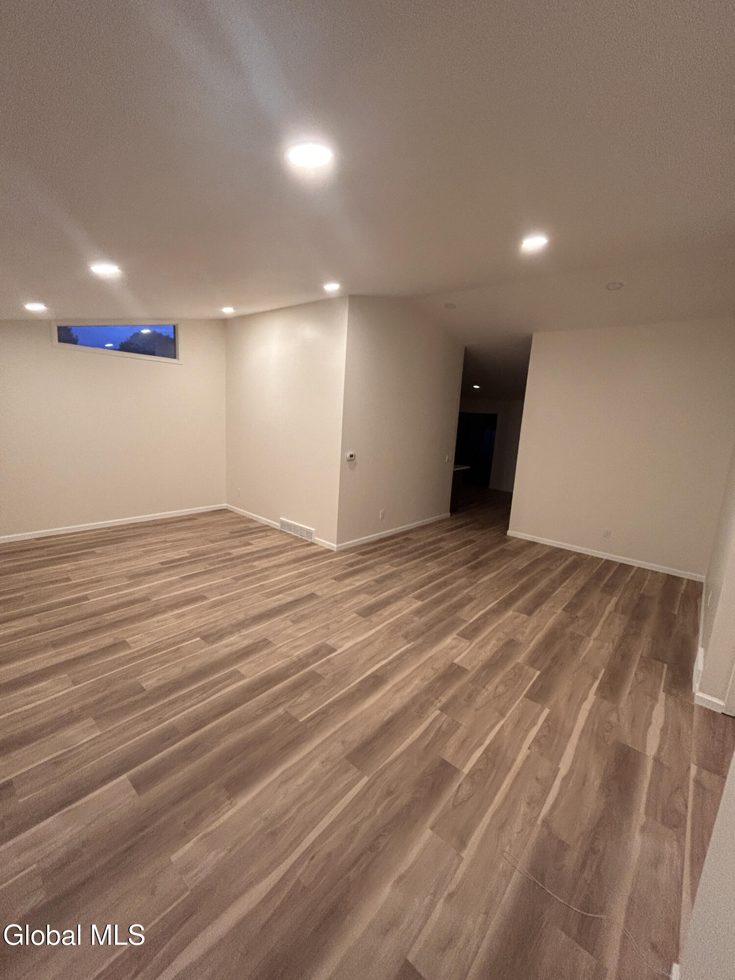 2 Loudonwood E Albany NY 12211