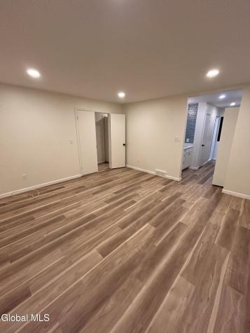 2 Loudonwood E Albany NY 12211