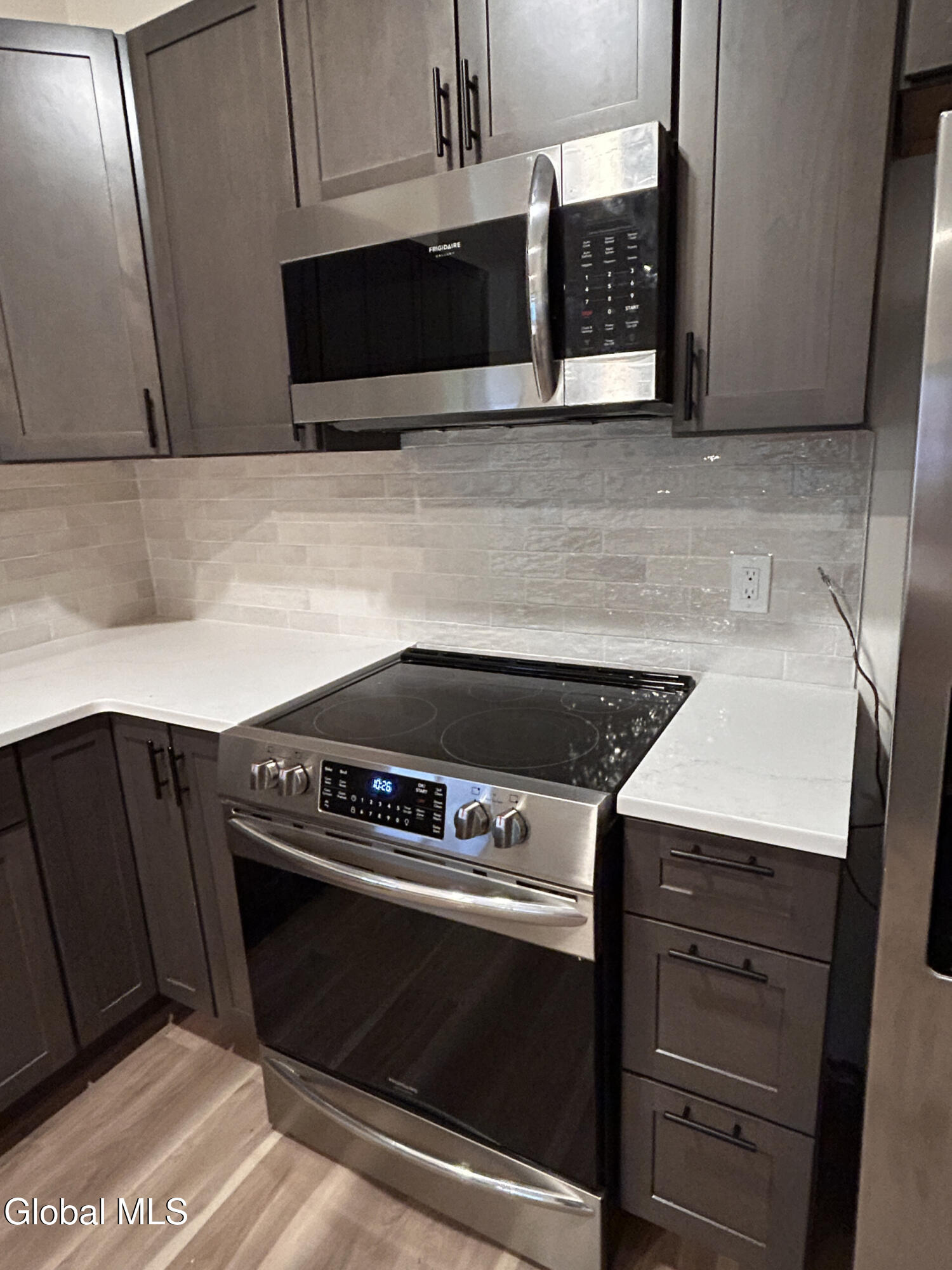 2 Loudonwood E Albany NY 12211