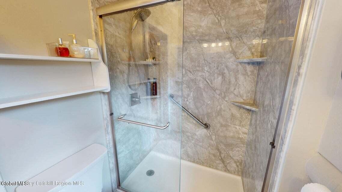 634 Old Plank Road Coxsackie NY 12051