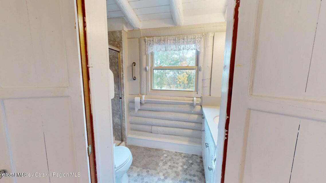 634 Old Plank Road Coxsackie NY 12051