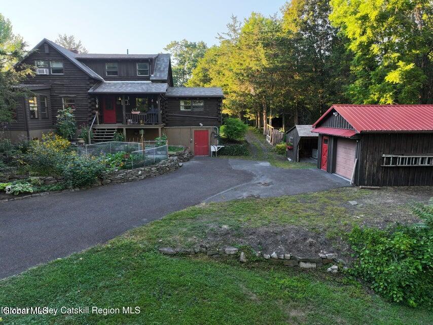 634 Old Plank Road Coxsackie NY 12051