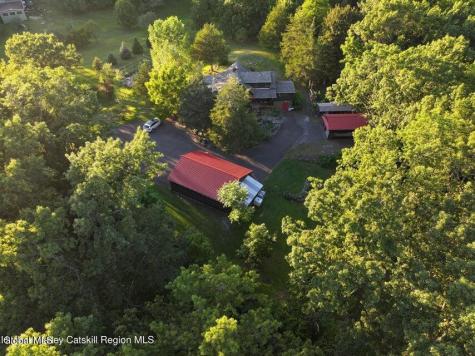 634 Old Plank Road Coxsackie NY 12051