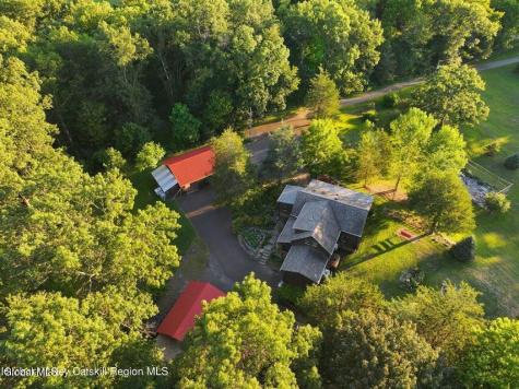 634 Old Plank Road Coxsackie NY 12051