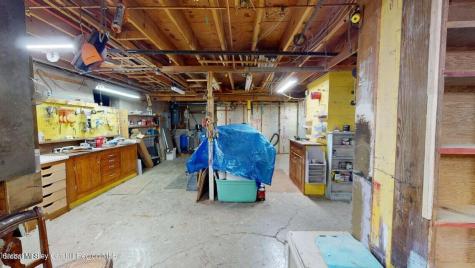 634 Old Plank Road Coxsackie NY 12051