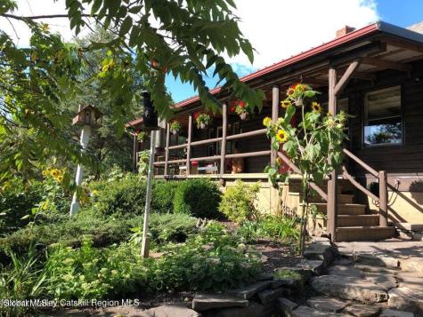 634 Old Plank Road Coxsackie NY 12051