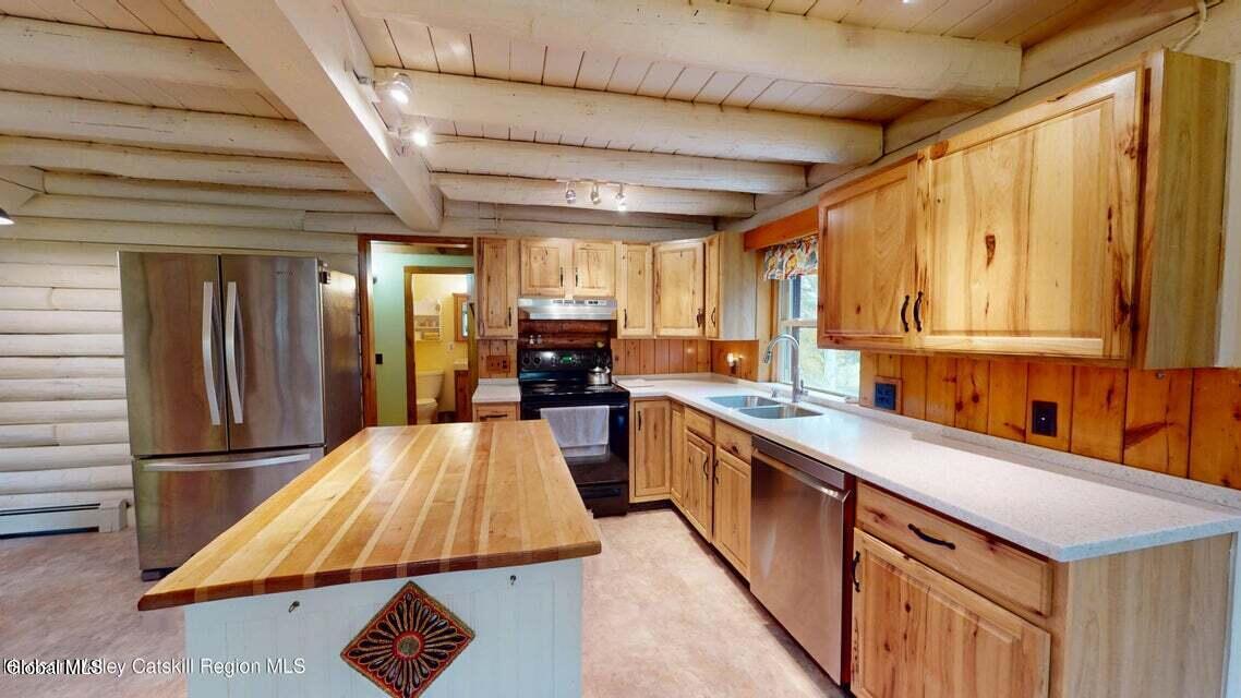 634 Old Plank Road Coxsackie NY 12051