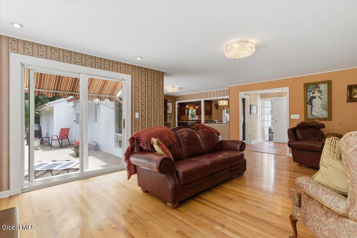 917 Londonderry Court Schenectady NY 12309