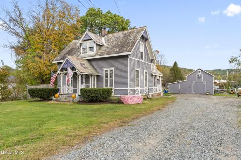 4982 State Route 7 Hoosick Falls NY 12090