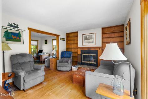 22 Island View Road Cohoes NY 12047