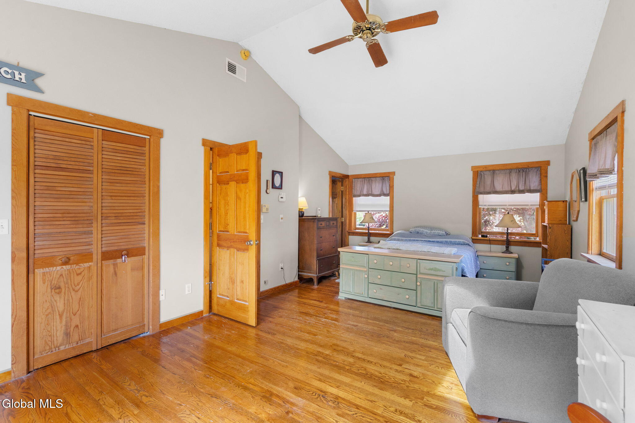 22 Island View Road Cohoes NY 12047