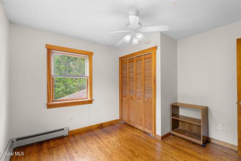 22 Island View Road Cohoes NY 12047