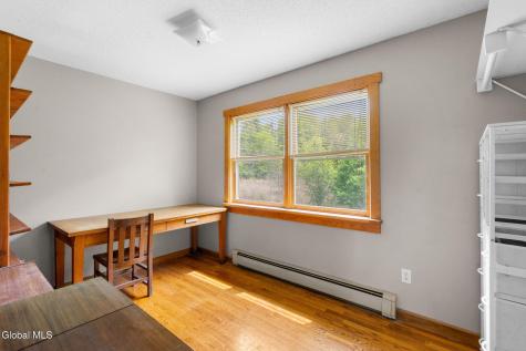 22 Island View Road Cohoes NY 12047