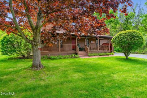 22 Island View Road Cohoes NY 12047