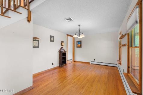 22 Island View Road Cohoes NY 12047