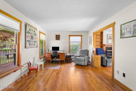 22 Island View Road Cohoes NY 12047