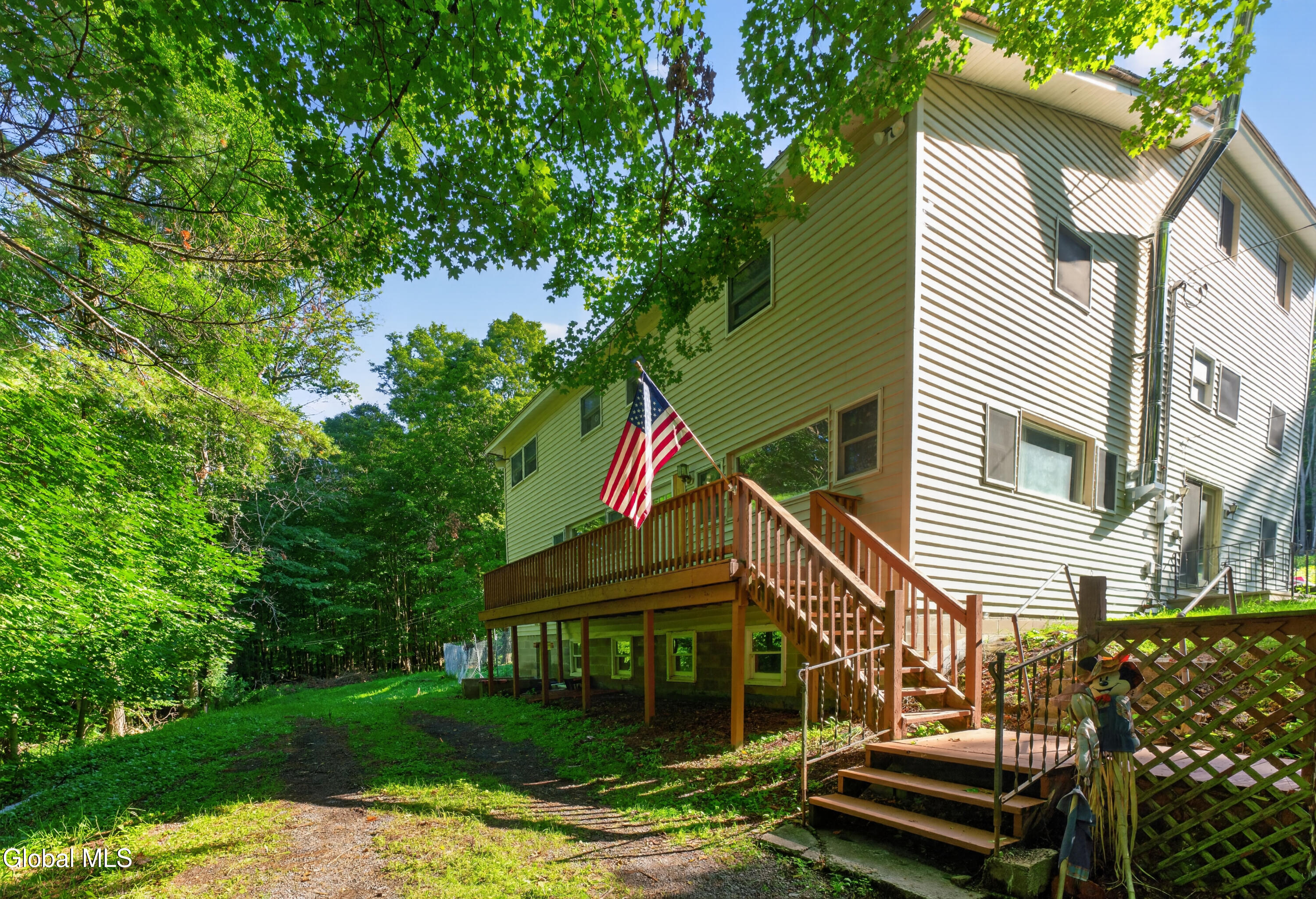 522 Konchar Road Maryland NY 12116