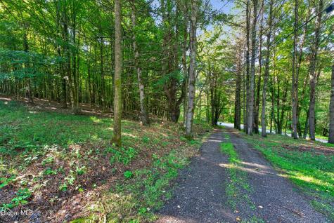 522 Konchar Road Maryland NY 12116