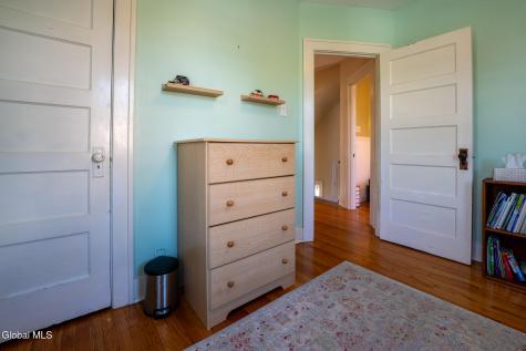 49 Glendale Avenue Albany NY 12208