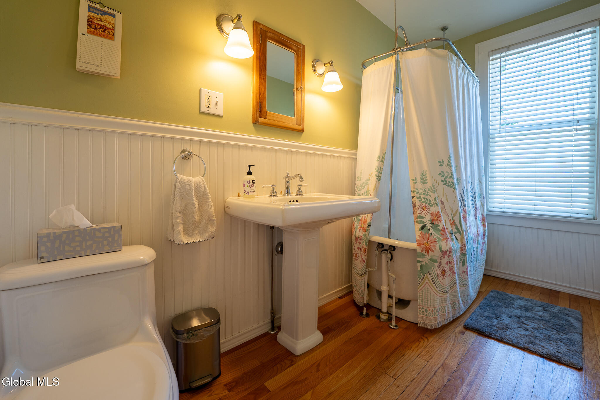 49 Glendale Avenue Albany NY 12208