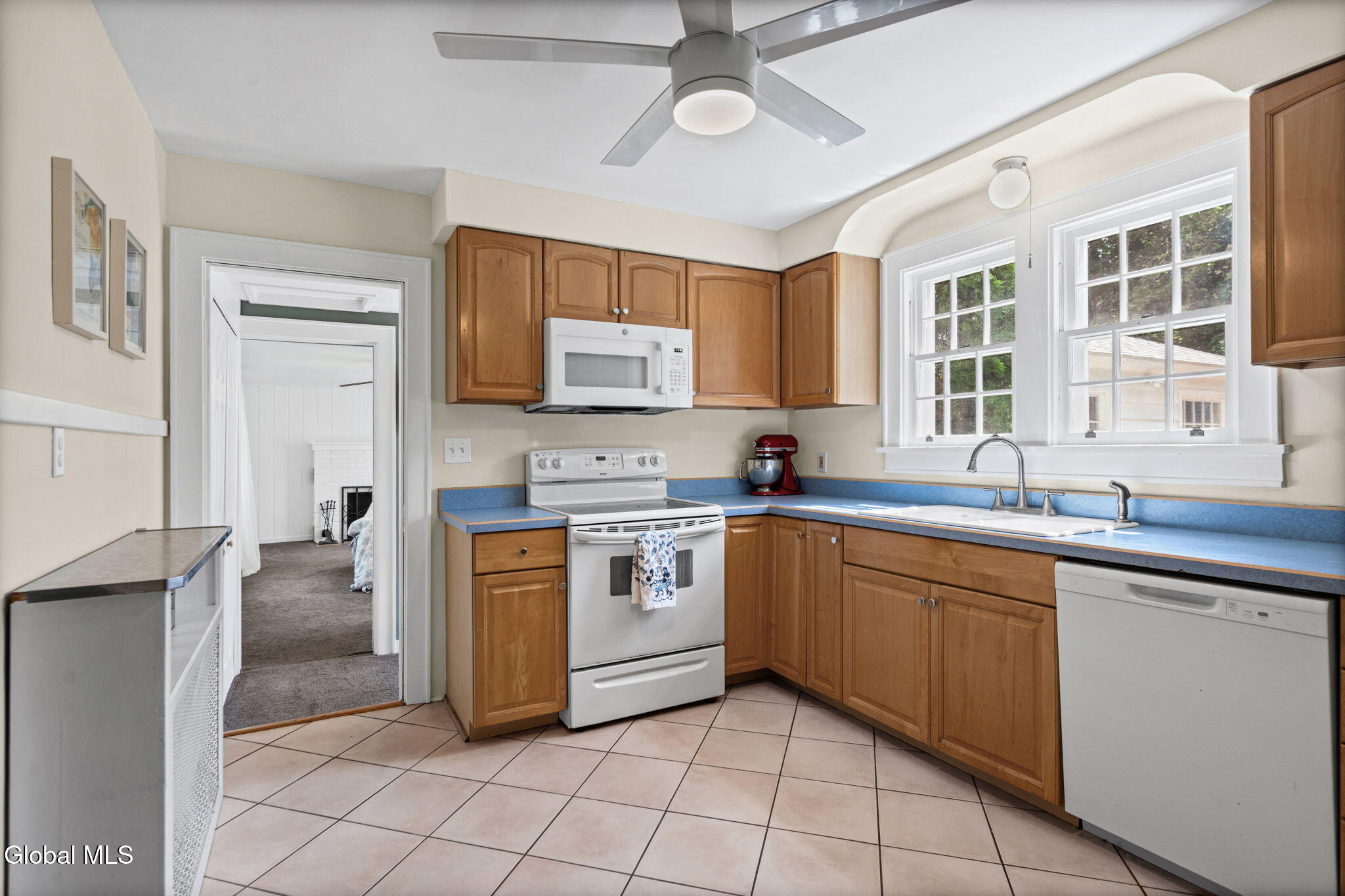 533 Bloomingrove Drive Rensselaer NY 12144
