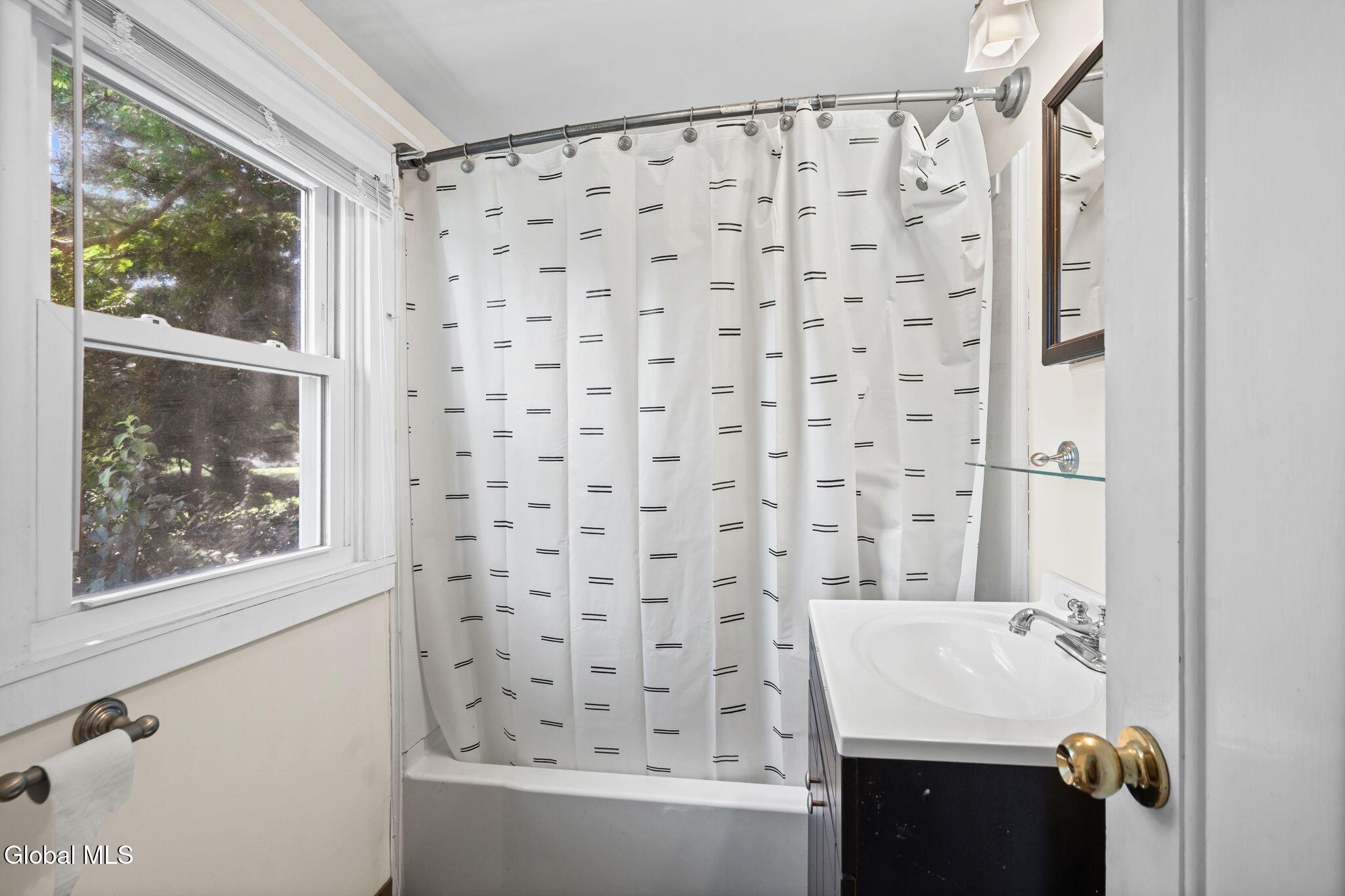 533 Bloomingrove Drive Rensselaer NY 12144