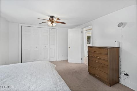 533 Bloomingrove Drive Rensselaer NY 12144