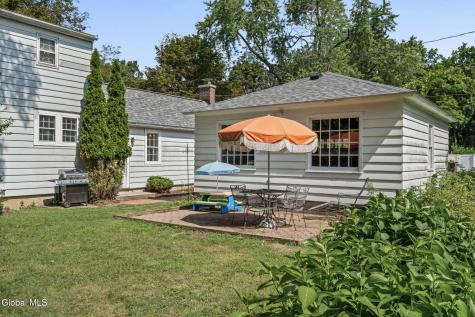 533 Bloomingrove Drive Rensselaer NY 12144