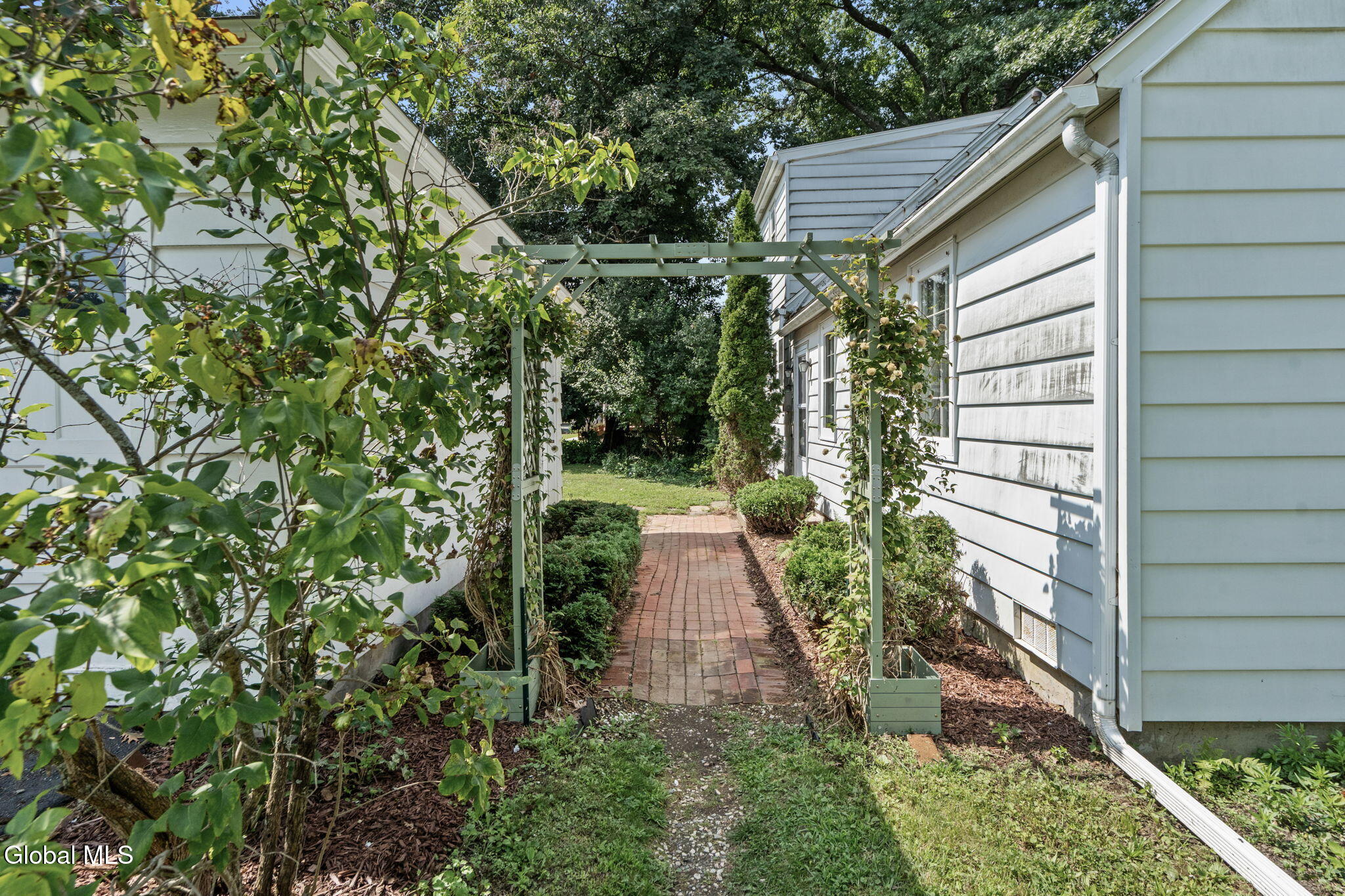 533 Bloomingrove Drive Rensselaer NY 12144