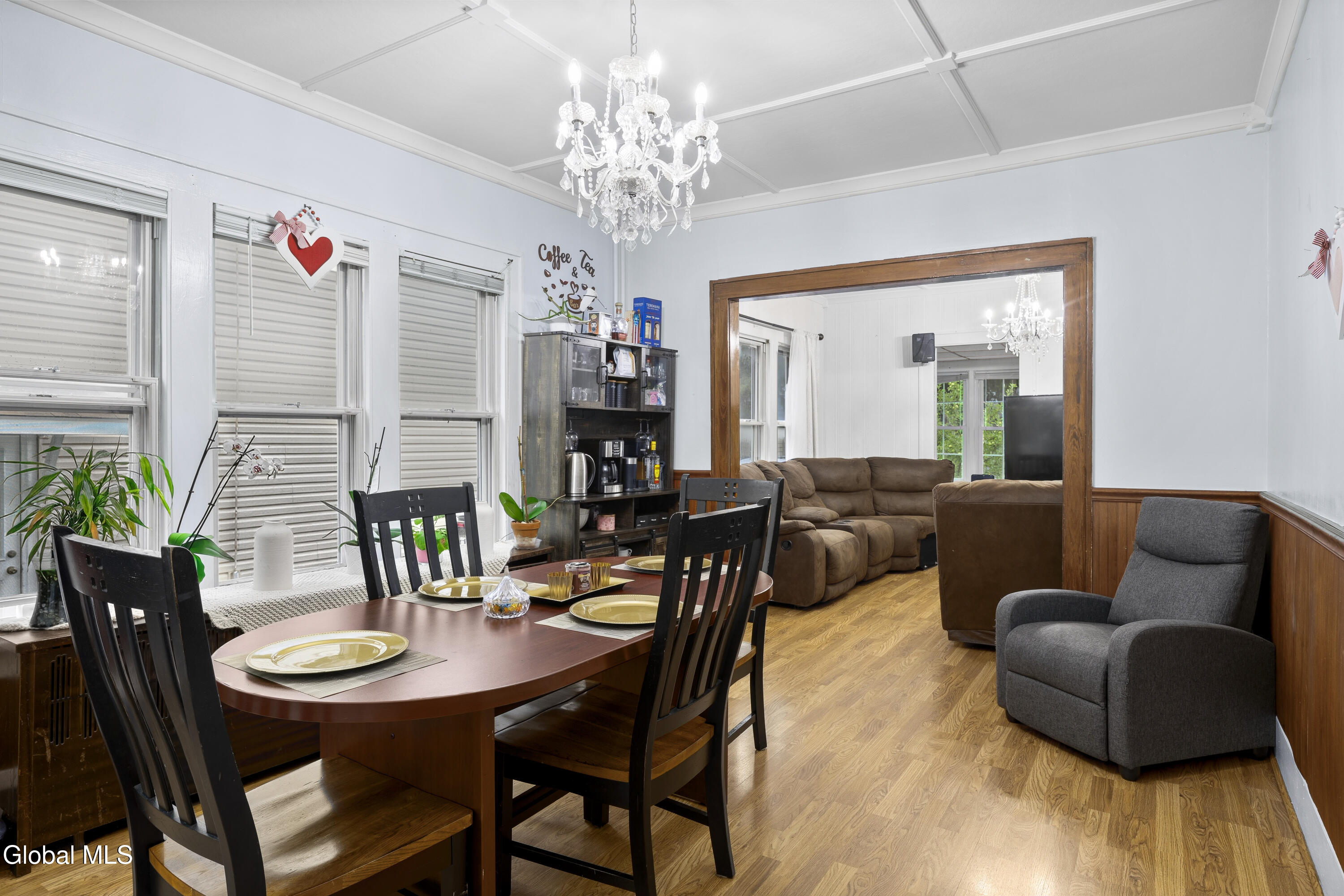 4 Maplewood Avenue Colonie NY 12205