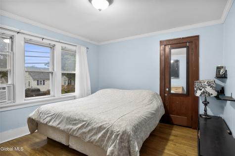 4 Maplewood Avenue Colonie NY 12205