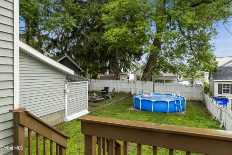 4 Maplewood Avenue Colonie NY 12205