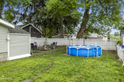 4 Maplewood Avenue Colonie NY 12205
