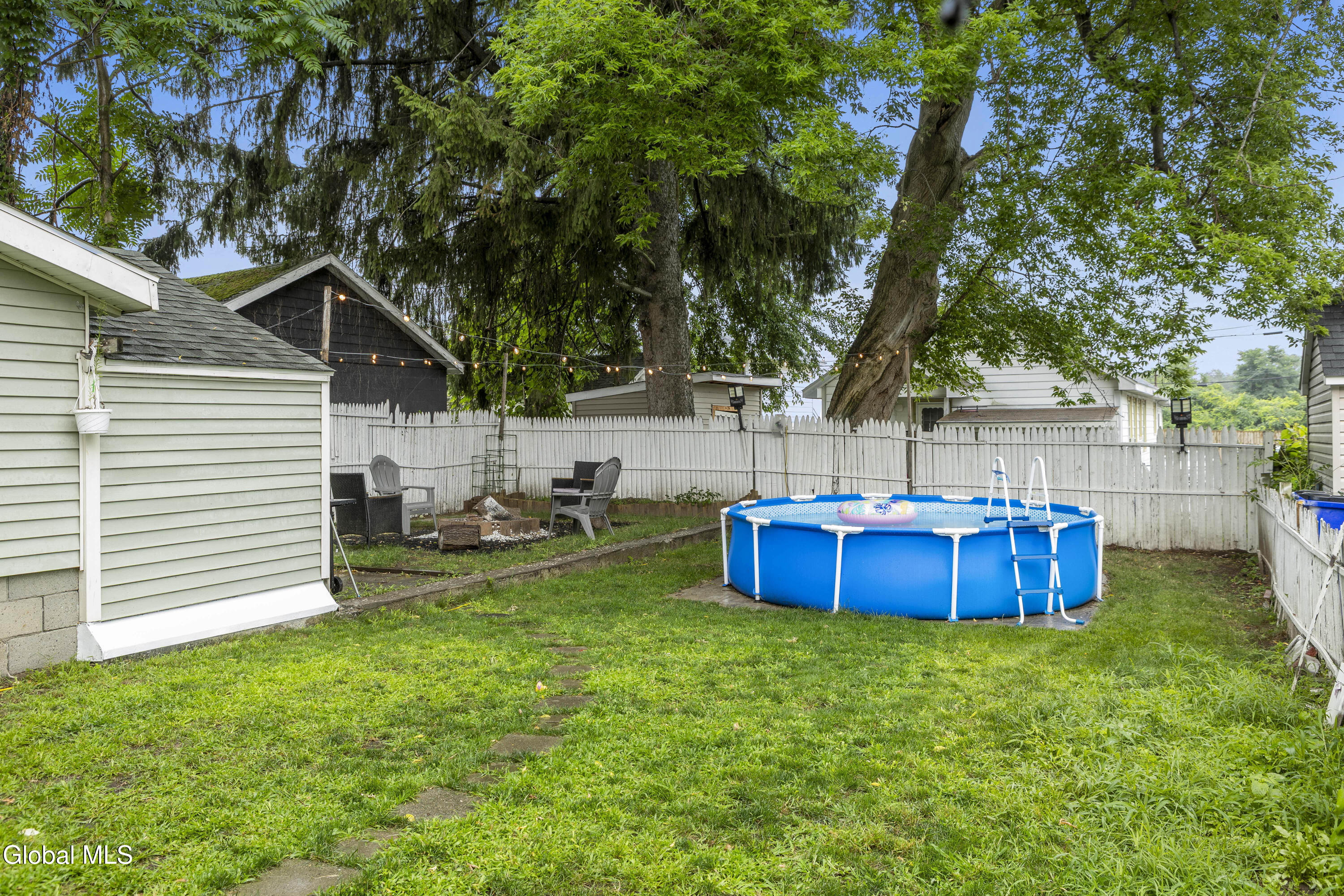 4 Maplewood Avenue Colonie NY 12205